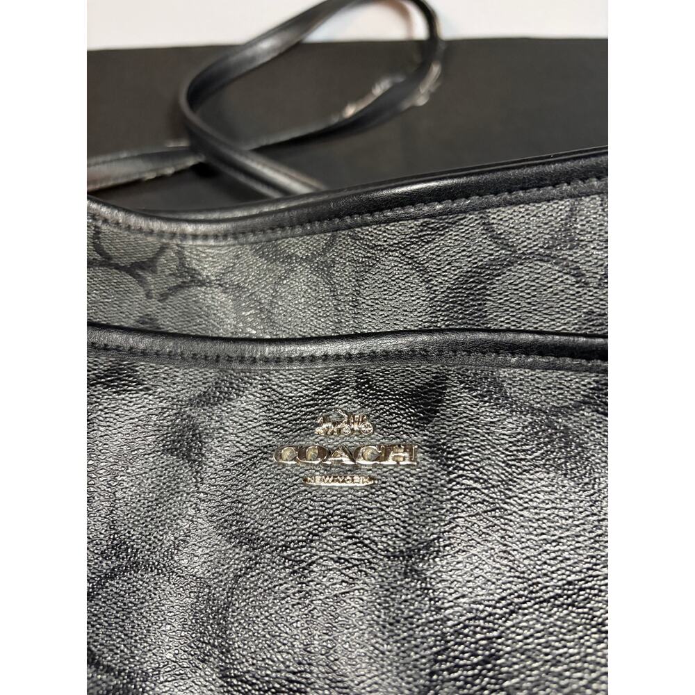 Coach Signature File Leather Crossbody Bag – Black/Gray | Authentic - Picture 4 of 9